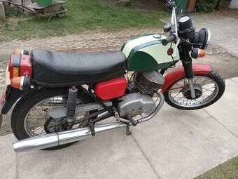 ČZ 250 typ 471