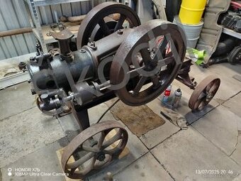 Stabilní motor lorenz