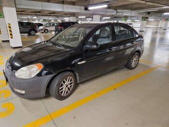 Hyundai Accent 1.4i, r. 2007, pojízdný, nová STK