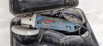 Bosch GWS 1000 Professional – úhlová bruska v kufru