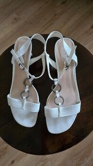 Dámské bílé sandály Esprit, vel. 39