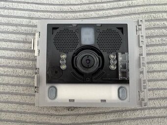 BTICINO Jednotka 351200 bar.aud/video + další příslušenství