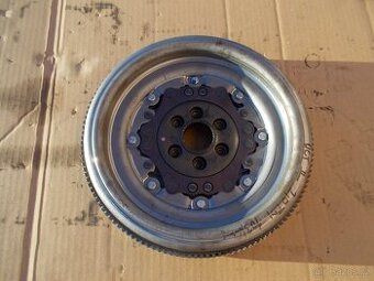 DSG setrvačník Škoda Octavia II 415074009