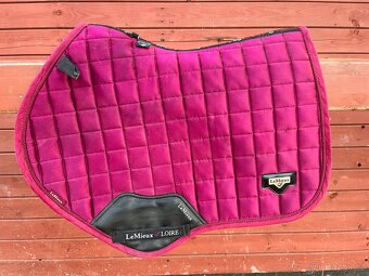 LeMieux podsedlovka
