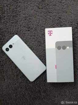 Prodám T Phone 3 6 GB Rám pamět 128 GB Nový