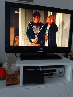TELEVIZE  JVC
