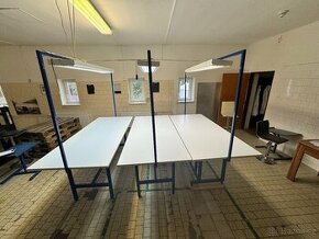 Montážní stůl + světlo, deska lamino