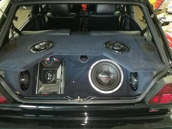 VW golf mk2-Blue edition interiér,alu,muzika