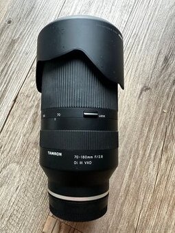 Tamron 70-180 mm f/2,8 Di III VXD pro Sony FE