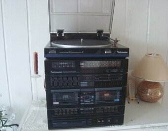 Retro HiFi věž Schnaider