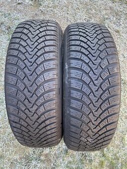 Falken 215/65R17 zimní 2ks