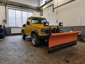 Suzuki Samurai zimní speciál s radlicí(pluh)