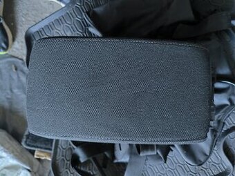 Škoda Octavia 2 loketní opěrka - nová