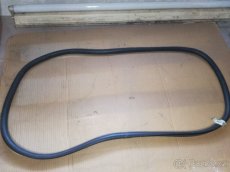 Tesnení predniho skla pro veterán Fiat 600 D