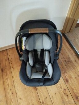 Nuna arra next vajíčko