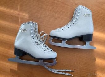 Dívčí brusle na led č. 35 Hattrick eclipse
