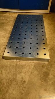 Rošty z děrovaného plechu
