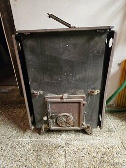 Kamna na tuhá paliva