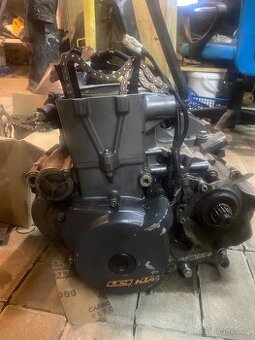 Motor ktm 690