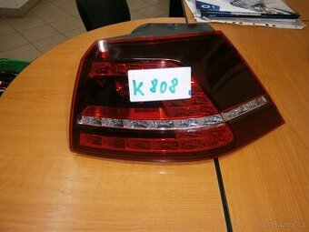 VW GOLF 7 PZ LED LAMPA V BLATNÍKU