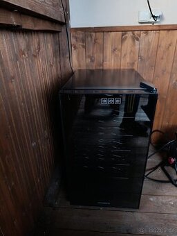 Vinotéka Hyundai vin18