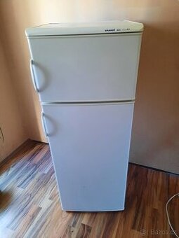 Kombinovaná lednice s mrazákem SNAIGĖ FR 240