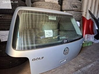 víko kufru , kufrové dveře VW Golf 4 (Hatchback)