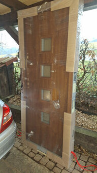 Prodám vchodové dveře 80/205, nové, nevybalené