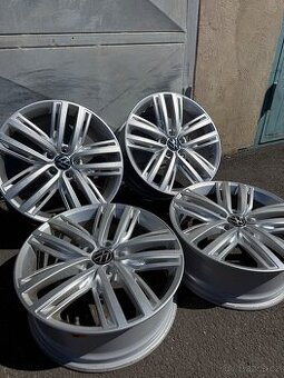 Originál VW R19 5x112 R-line