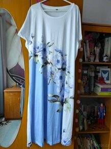 Nové dámské bílo-modré květinové šaty, vel. XXL
