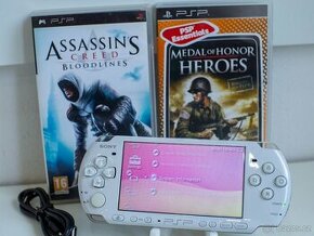 PSP 3000 Pearl White PlaystationPortable + 11 her + hack