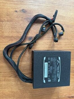 Zdroj Fortron AURUM 92+, 80+ Platinum, 650W - 1