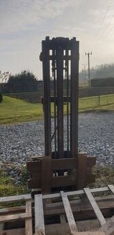 Vysokozdvih za traktor