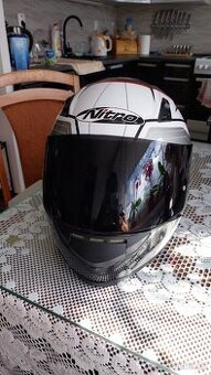 Helma na motorku Nitro 2000vn Pioneer