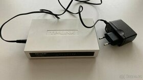 SWITCH TP-Link TL-SF1005D 5 portů - 1