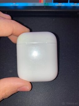 AirPods 2 (2019)