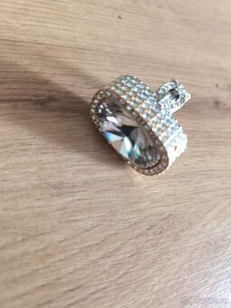 Originální Swarovsky prsten s cejchem labutě