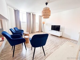 Pronájem bytu 4+1 77 m2, Zelenářská ulice Znojmo