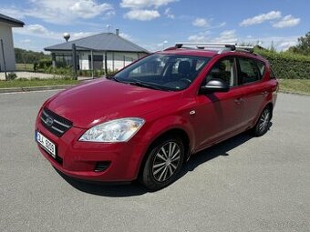 Kia Ceed 1.6CRDi 85kw SW rv.09 +NOVÁ STK+