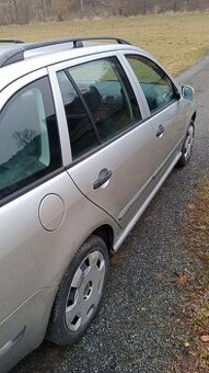 Škoda Fabia 1 kombi, benzin, r.v.2003 1,4 objem 16tiventil
