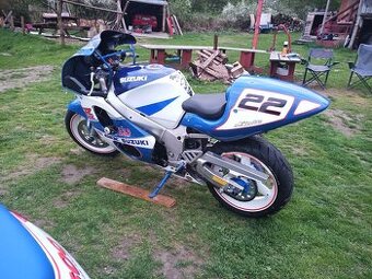 Prodám Suzuki GSX-R 600 SRAD