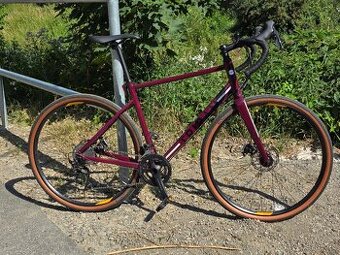 Univerzální gravel kolo Triban 520 2x11 (vel. L) - jako nové