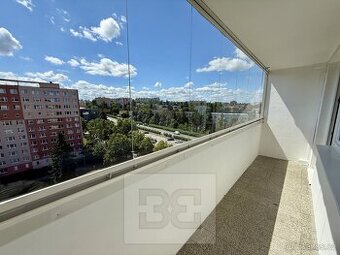 Pronájem bytu 3+kk s lodžií klidné části Prahy 4 – ul.Bernol