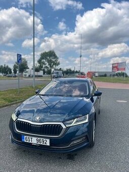 Škoda Octavia 4 Combi 2.0 TDI 110kW DSG / Matrix Led