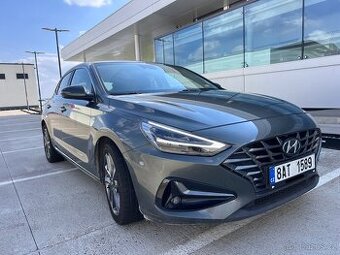 Hyundai i30 1.5-FASTBACK-AUTOMAT-MHEV