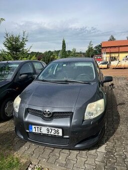 Toyota Auris 2.0 nafta manuál Prodej výměna