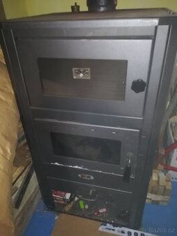 Krbové kamna s výmeníkem,troubou na pečení až 24kw