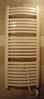 elektrický koupelnový radiátor, aqua mercado