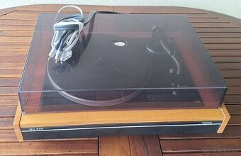 Gramofon Tesla NC 430