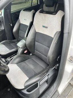 Sedačky Škoda Octavia 2 RS